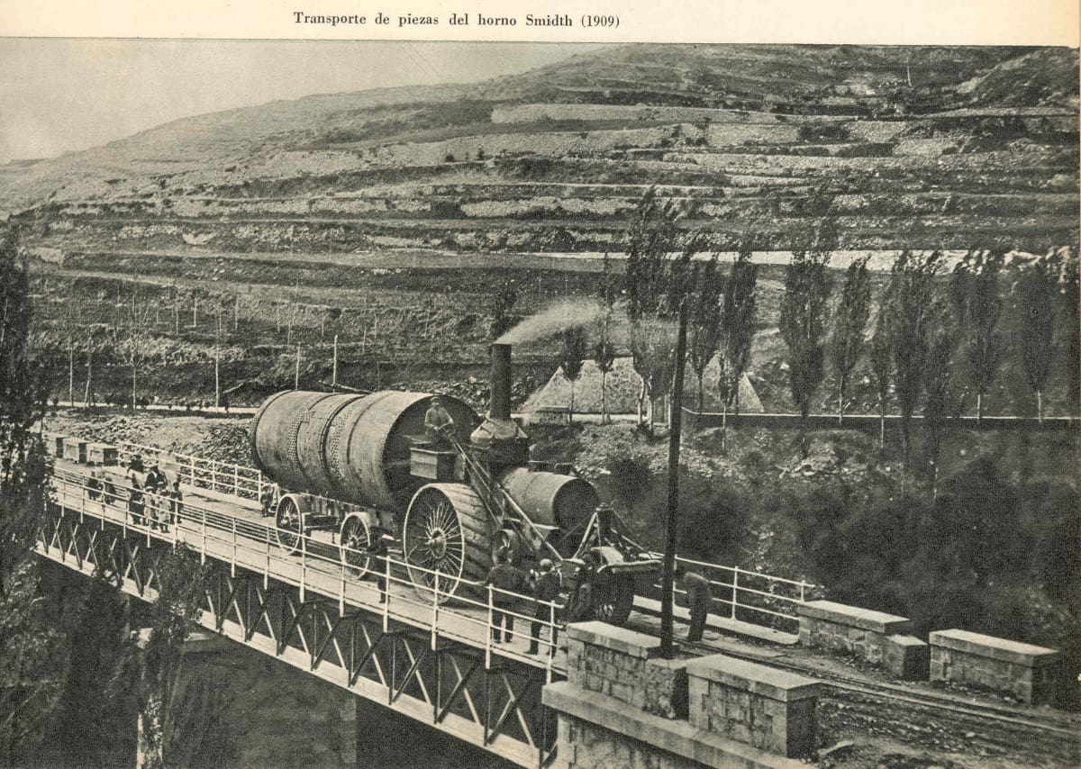 Transport de peces de forn Smidth / Transporte de piezas del horno Smidth