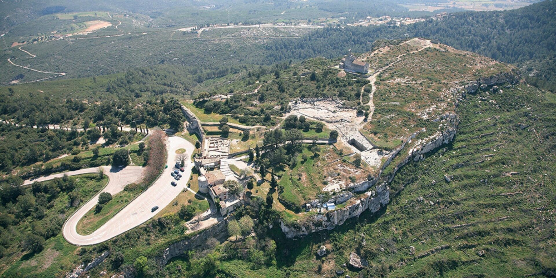 Conjunt Monumental Castell d'Olèrdola - Museu d'Arqueologia de Catalunya / Conjunto Monumental Castell d'Olèrdola - Museo de Arqueológico de Catalunya