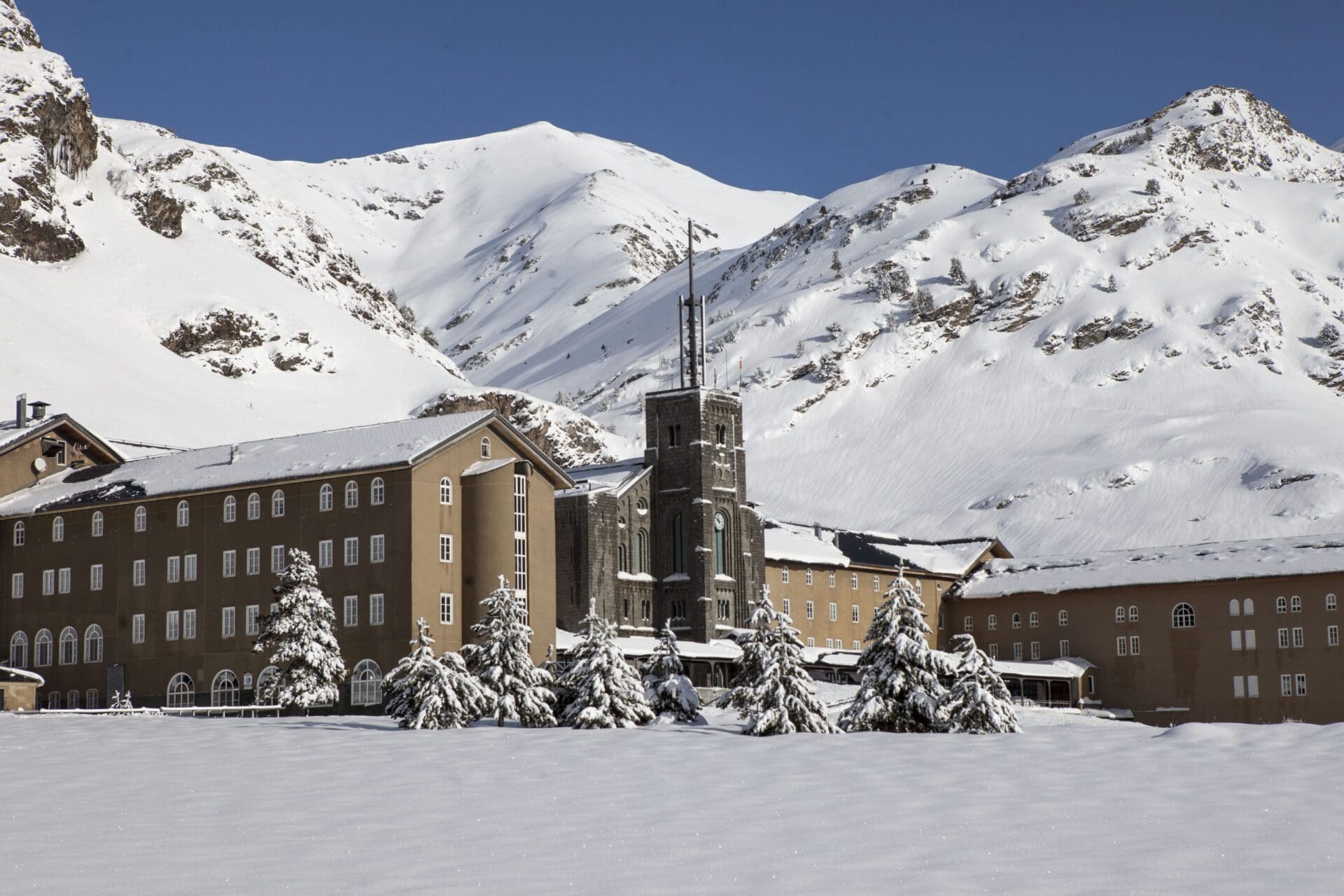 Vall de Nuria Santuari min scaled